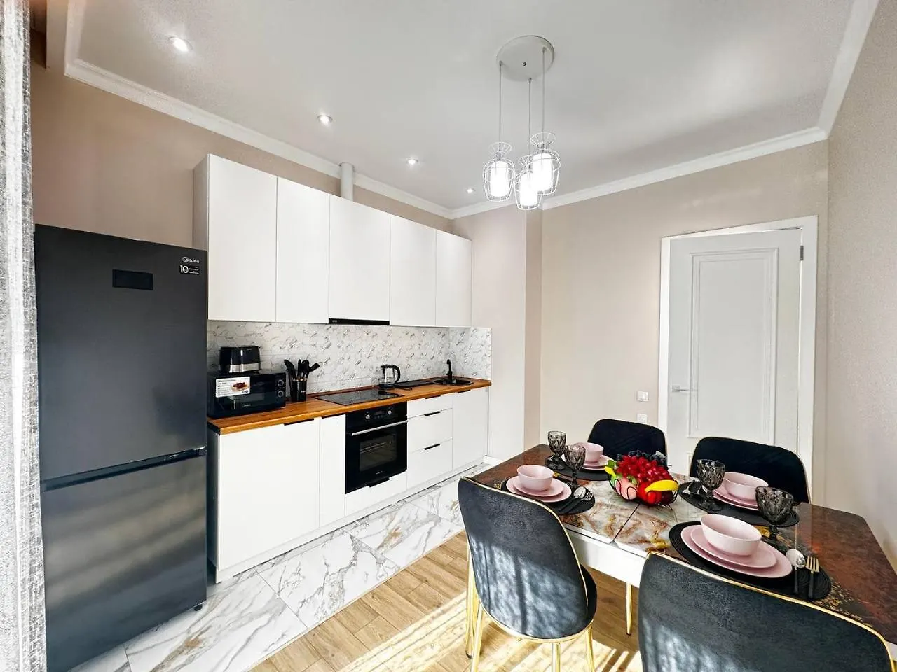 2 Room Apartment 4 You, Flat 22 Alma-Ata 0*,