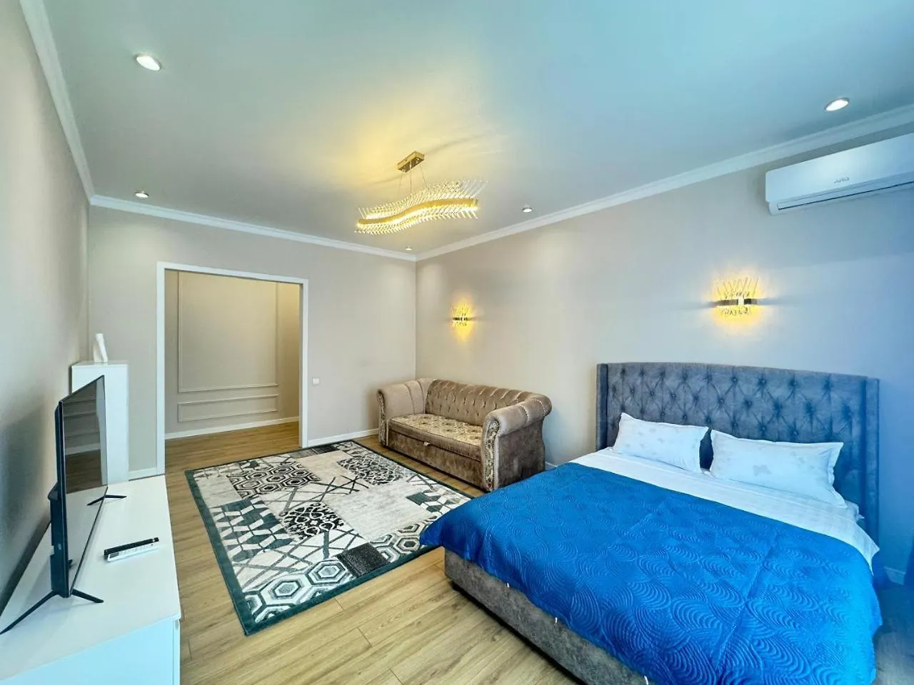 2 Room Apartment 4 You, Flat 22 Alma-Ata